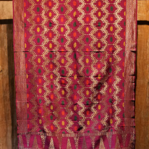 Kamen Songket Sutra Motif Bunga Antik Bali
